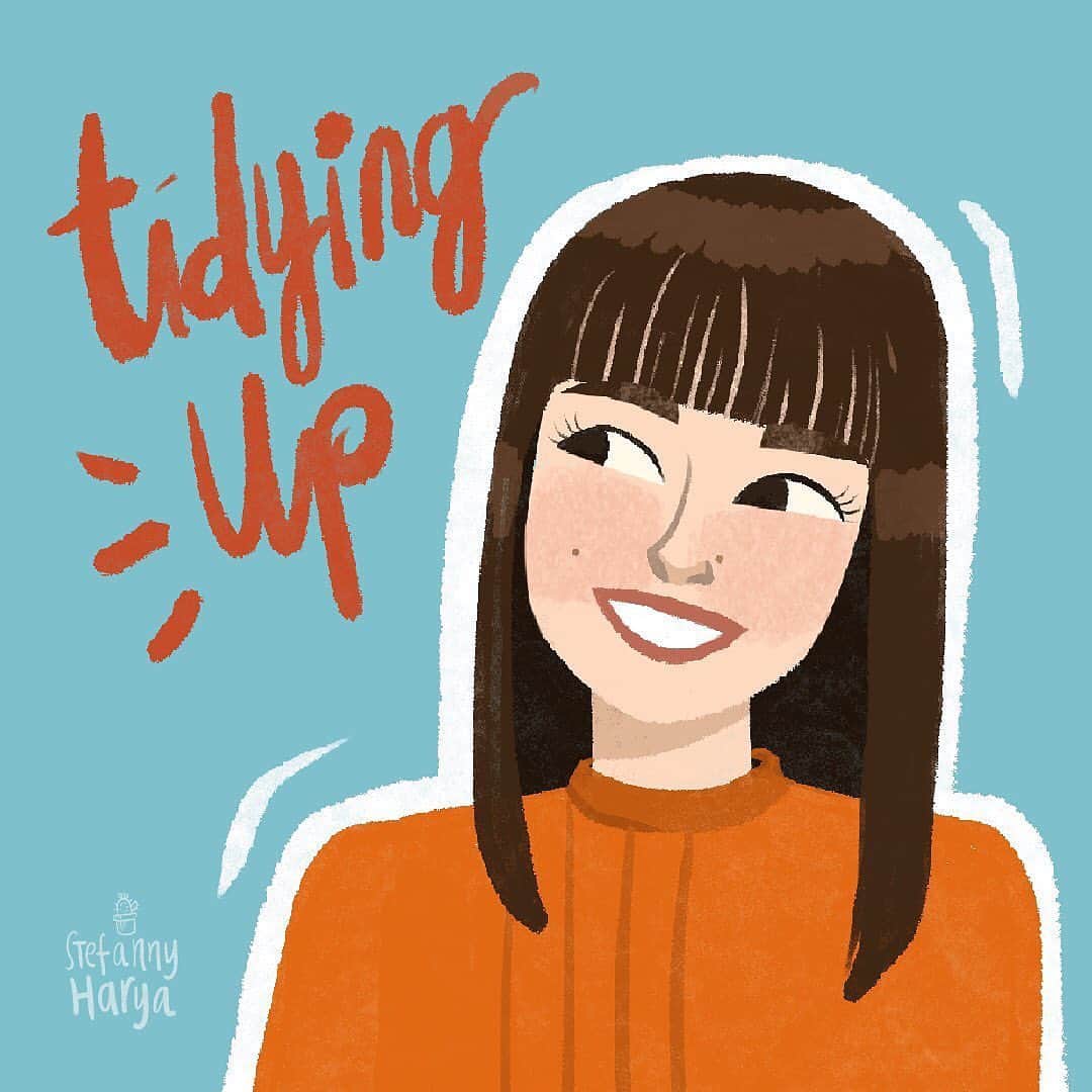 近藤麻理恵のインスタグラム：「Thank you for this wonderful illustration, @stefannyharya. Here’s lookin’ at you! 🧡」