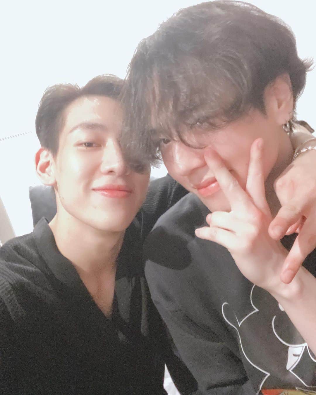 BamBam のインスタグラム：「My Best Friend 97 Happy Birthday💚」