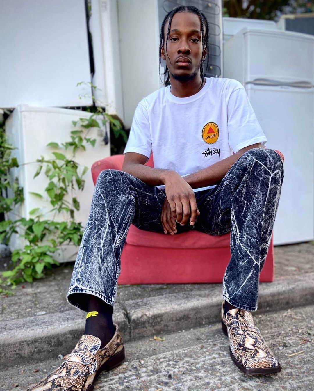 Stüssyのインスタグラム：「Stüssy World Tour Collection @martine_rose   To celebrate their 40th anniversary, Stüssy has invited a group of designers to create on their canvas, the classic Stüssy World Tour t-shirt. Rick Owens, Martine Rose, Takahiro Miyashita, Marc Jacobs, and Virgil Abloh all represent different cities & communities that have inspired Stüssy. Each brings a different perspective, sensibility, and intention that juxtaposes with time tested Stüssy design language.  Stüssy will donate a portion of the net proceeds from each t-shirt to a charitable organization of the designer’s choosing.  The World Tour Collection will be available in Chapter Stores, Dover Street Market and stussy.com on Friday November 20th at 10am.」