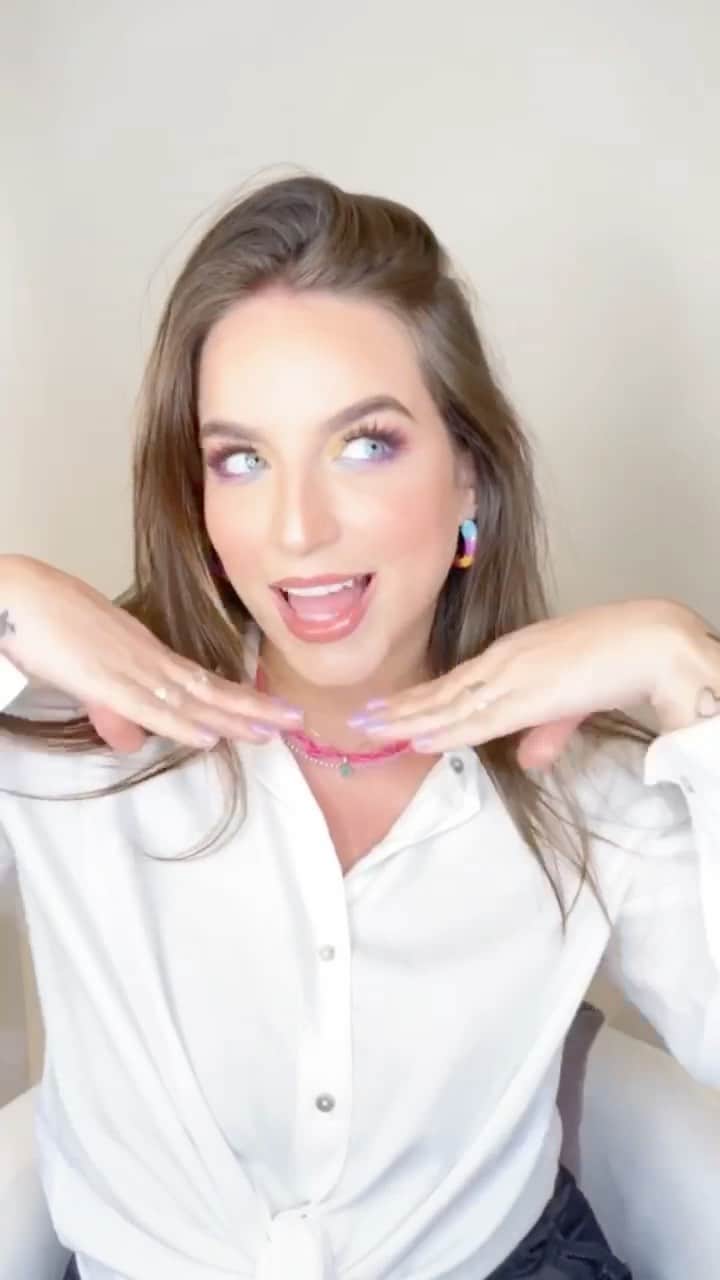 Bruna Unzuetaのインスタグラム：「Challenge, que fala? 🤭 hahahah fala se não to boa nisso 💁🏻‍♀️ graças a @titaa né mores」