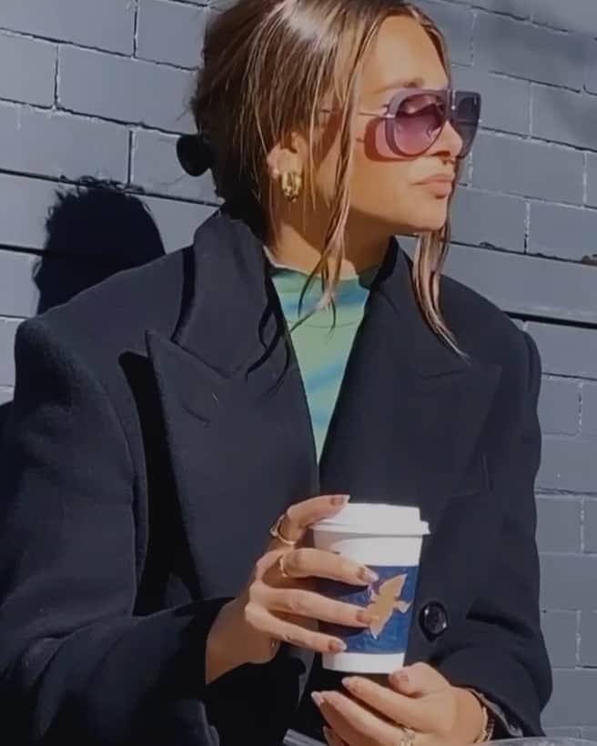 We Wore Whatのインスタグラム：「☕️ coffee break, in my new @silhouetteeyewear • avail at @designereyesinc #ad #silhouetteeyewear #tryitwearitloveit」