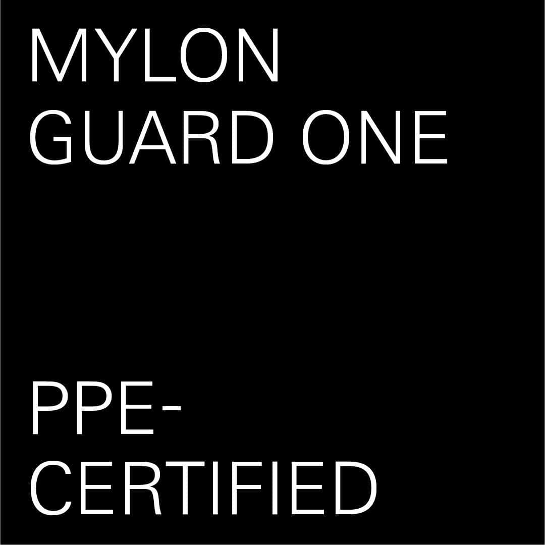 MYKITAさんのインスタグラム写真 - (MYKITAInstagram)「MYLON GUARD ONE is multi-purpose protective eyewear with anti-fog technology. Available with a tinted sunshield, GUARD ONE doubles as a sporty accessory with 100% UV protection.  PPE certification: DIN EN166:2001; ANSI/ISEA Z87.1:2020  __ #mylonguardone #safetyglasses #protectiveeyewear #ppe  #slsprinting #3dprinting」11月17日 4時42分 - mykitaofficial
