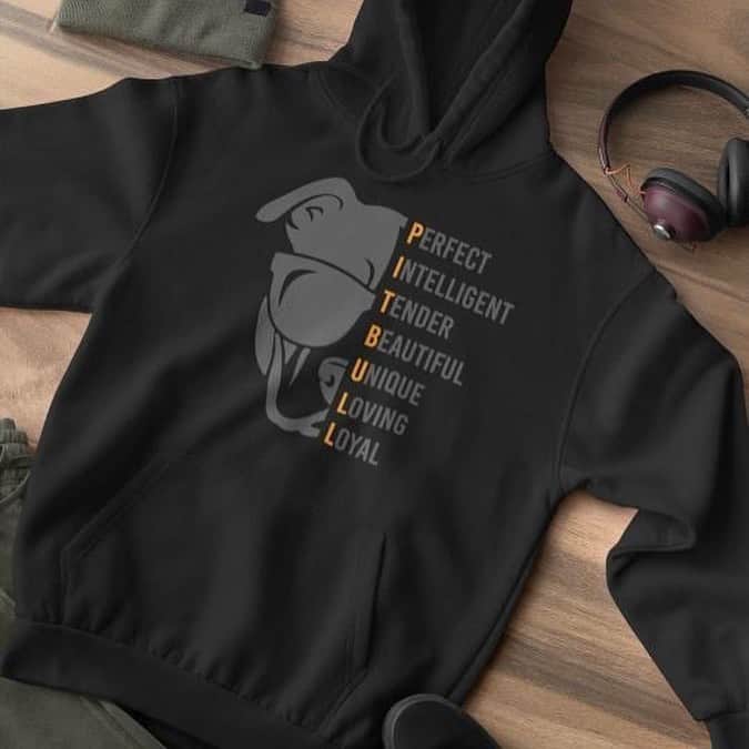 Pit Bull - Fansさんのインスタグラム写真 - (Pit Bull - FansInstagram)「Rate 1 - 10000000 😍 To buy your t-shirt or hoodie click link in our bio: 👕 @pitbullsfans__ 👕 👈👈  👕 @pitbullsfans__ 👕 👈👈  👕 @pitbullsfans__ 👕 👈👈   Awareness, education, love. 🎬 : domi_dakotastaff TikTok  ⊙ ⊙ ⊙  #pitbull #pitbulllove #pitbullpuppy #pitbulllover #dog #pitbullpuppies #americanpitbull #pit #pitbullsarelove #pitbulllovvers #americanbully #staffordshirebullterrier #bully #pitbullsofinstagram #pitbulllife #pitbullmom #proudpitbull #bullymom #bluenose #pitbulls #pitbulladvocate #pitbullinstagram #pitbullsofig #instagrampitbulls」11月17日 4時38分 - pitbullsfans__