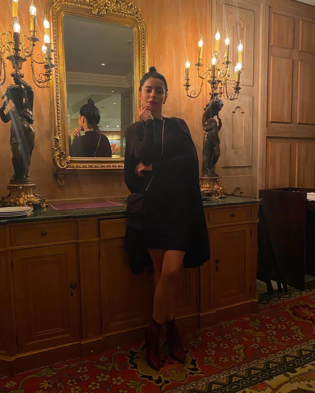 Merve Boluğurのインスタグラム