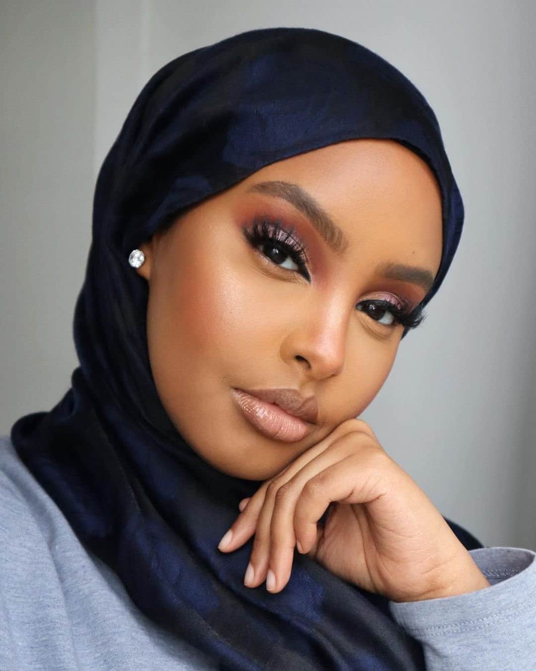 Too Facedのインスタグラム：「WANT.THIS.LOOK.NOW 😍 @jasmineegal perfects her complexion with our Born This Way Super Coverage Concealer shade Warm Sand! #regram #tfbornthisway #toofaced」