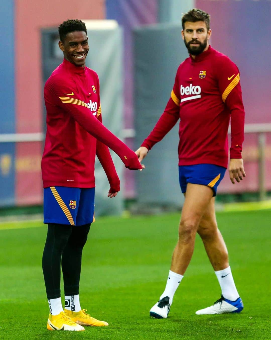 FCバルセロナさんのインスタグラム写真 - (FCバルセロナInstagram)「💪 𝐁𝐀𝐂𝐊 𝐓𝐎 𝐖𝐎𝐑𝐊 ⚽」11月17日 6時18分 - fcbarcelona