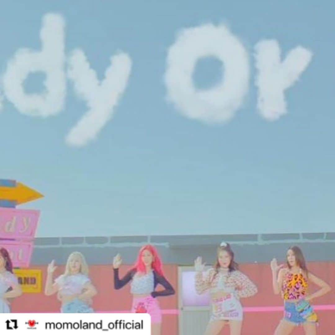 MOMOLAND JAPANさんのインスタグラム写真 - (MOMOLAND JAPANInstagram)「#Repost @momoland_official MOMOLAND 3rd Single Album <Ready Or Not> M/V  ▶ youtu.be/MsNH0qBoJQs  #MOMOLAND #모모랜드 #HYEBIN #JANE #NAYUN #JOOE #AHIN #NANCY #혜빈 #제인 #나윤 #주이 #아인 #낸시 #Ready_Or_Not #레디올낫 #MOMOLAND_Are_you_ready? #モモランド」11月17日 18時34分 - momoland_japan_