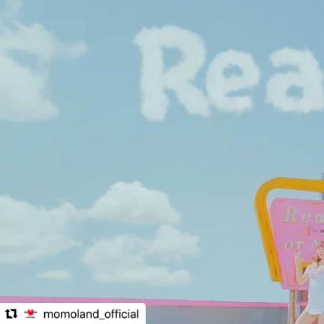 MOMOLAND JAPANのインスタグラム：「#Repost @momoland_official MOMOLAND 3rd Single Album <Ready Or Not> M/V  ▶ youtu.be/MsNH0qBoJQs  #MOMOLAND #모모랜드 #HYEBIN #JANE #NAYUN #JOOE #AHIN #NANCY #혜빈 #제인 #나윤 #주이 #아인 #낸시 #Ready_Or_Not #레디올낫 #MOMOLAND_Are_you_ready? #モモランド」