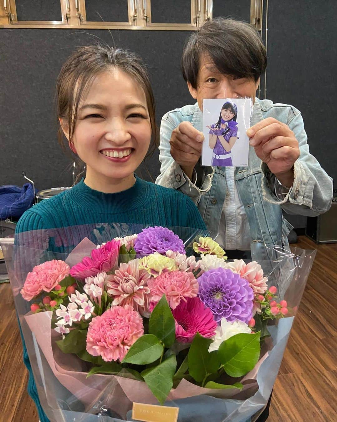 星野みちるさんのインスタグラム写真 - (星野みちるInstagram)「サリーさんと(^｡^) サリーさんの好きな、私のAKB時代の写真と。笑」11月17日 17時07分 - hoshinomichiru