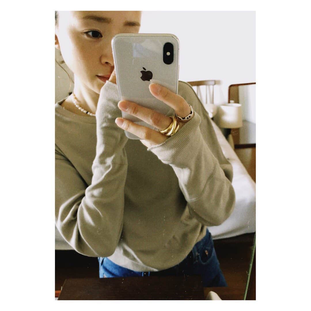 野尻美穂のインスタグラム：「気付いたら完売してたwaiのリブカットソーが入荷していた〜☺️☺️☺️ 柔らかくって本当に着心地よし◎  #wai_ships #買い足し☺️」