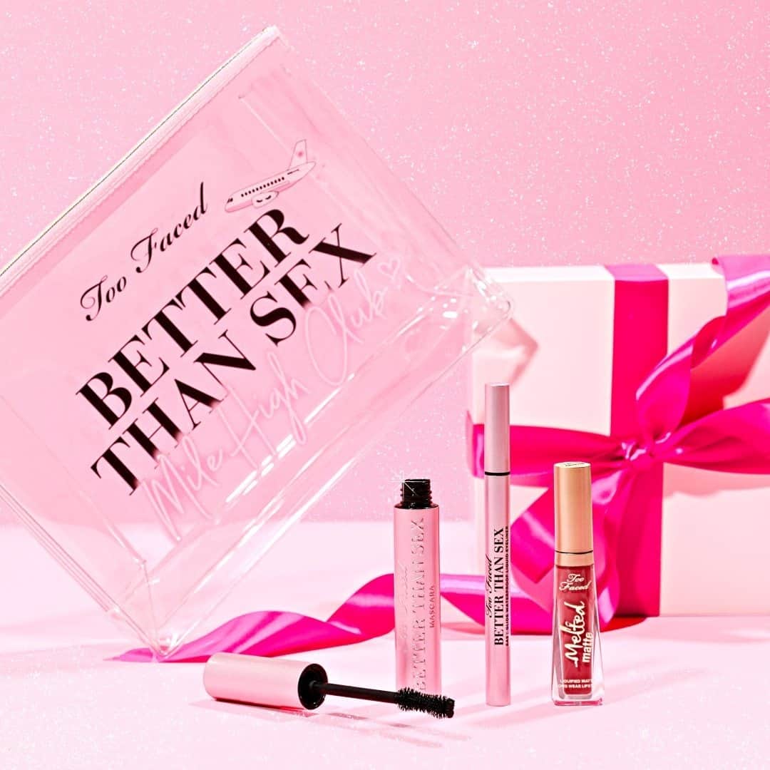 のインスタグラム：「Pack your bags, babe - We're taking you to destination GLAM! 😉 Our Fly the Sexy Skies Better Than Sex Makeup Set includes a full size Better Than Sex Eyeliner, travel size Melted Matte Lipstick in shade Into You, & a full size of the #1 Mascara in America! 💖 #betterthansex #toofaced」