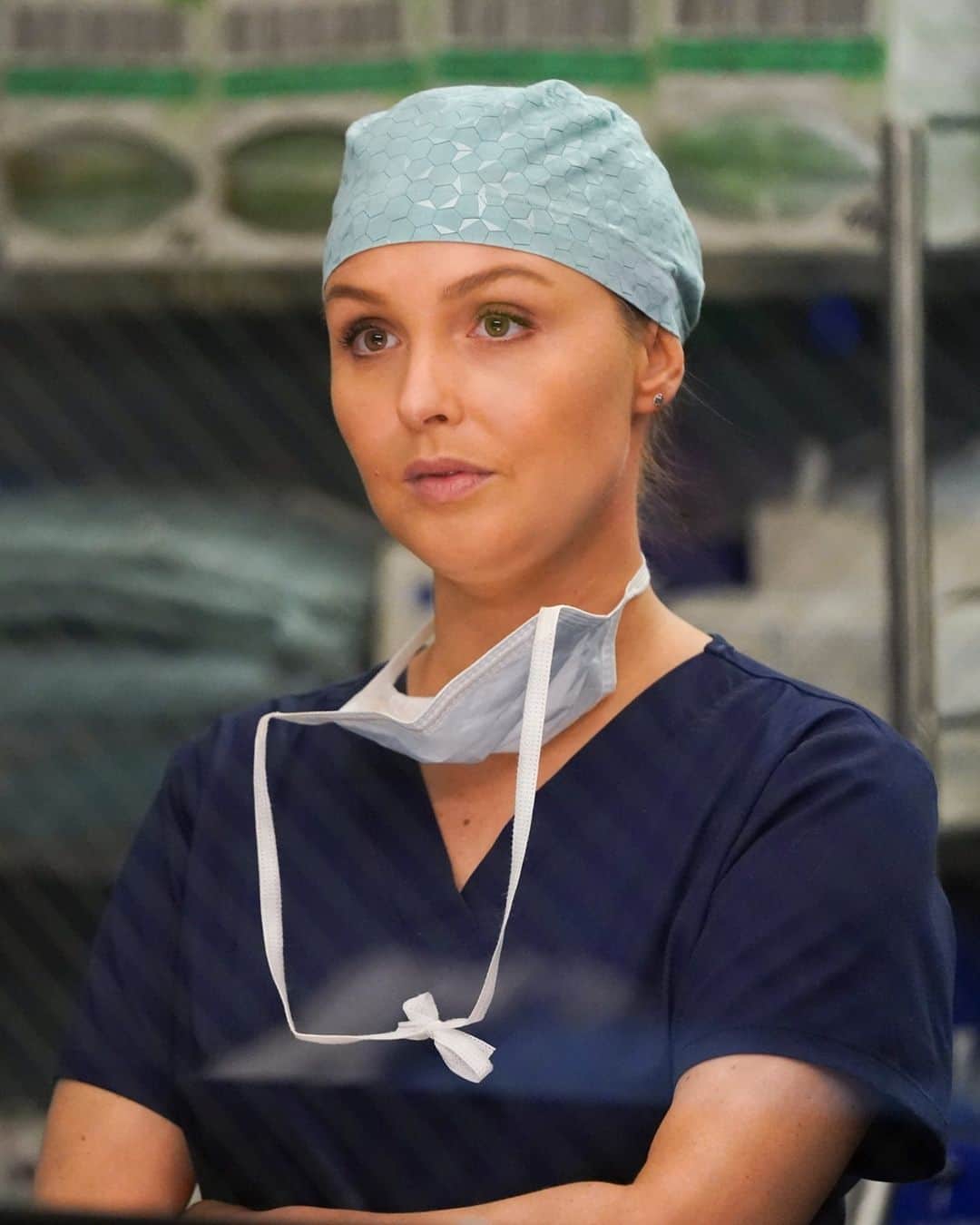 E! Onlineさんのインスタグラム写真 - (E! OnlineInstagram)「If you come for Jo Wilson, you better not miss. Link in bio for Camilla Luddington's reponse after one Twitter user accused her of "wasting PPE" on the set of #GreysAnatomy. (📷: Getty)」11月17日 10時00分 - enews