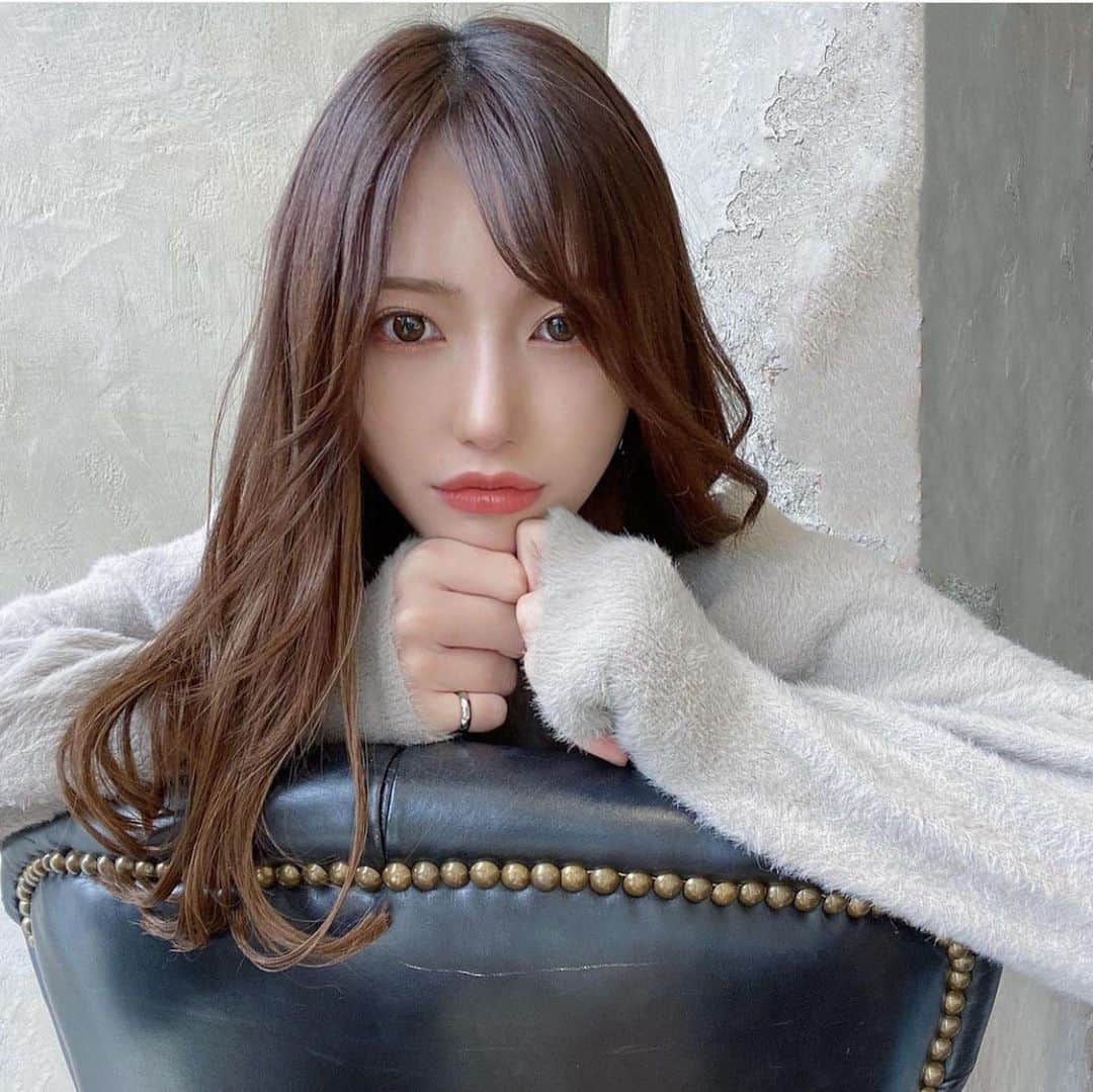 美女JAPANのインスタグラム：「どうも美女JAPANです！✨ ＊ ＊ 今回ご紹介するのはこの方‼️ ＊ ＊ 相楽ゆかさん！@yuka_sagara ＊ ＊ とっても綺麗！🙈💕 こんな綺麗な人滅多にいない！💕 ＊ ＊ 相楽ゆかさんのアカウントには他にも素敵な投稿がたくさんあります！✨ ＊ ＊ 皆さんも是非チェックしてみてね🧸 ＊ ＊ 明日の投稿もお楽しみに！！ ＊ ちなみにあなたはどんな人がタイプですか？ コメントお待ちしております💕  ＊ ＊  #色気 #可愛い #綺麗 #かわいい #写真集 #モデル #美肌 #笑顔 #スタイル抜群 #可愛い #可愛すぎ #会いたい #天使 #美女 #美人 #美しい #清楚 #スタイル #色白 #スタイル抜群 #美脚 #素敵 #カワイイ #応援」