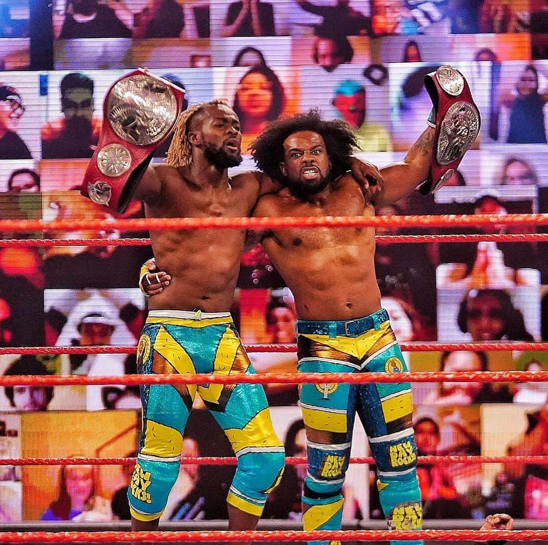 WWEさんのインスタグラム写真 - (WWEInstagram)「#NewDay have defended their #WWERaw Tag Titles and will now face The #StreetProfits at #SurvivorSeries!」11月17日 11時21分 - wwe