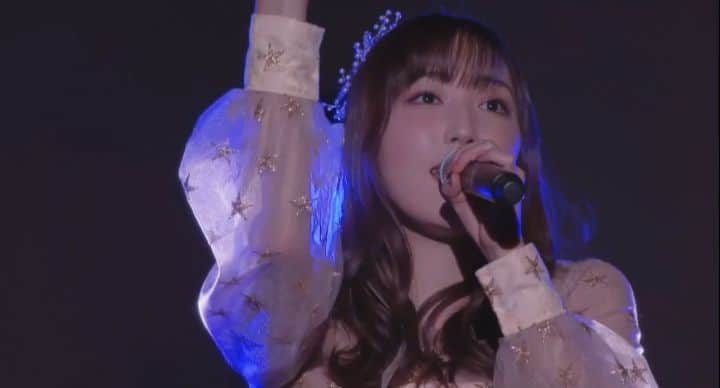 モーニング娘。'20のインスタグラム：「- . 『愛・愛・傘』 . . #譜久村聖 . .」