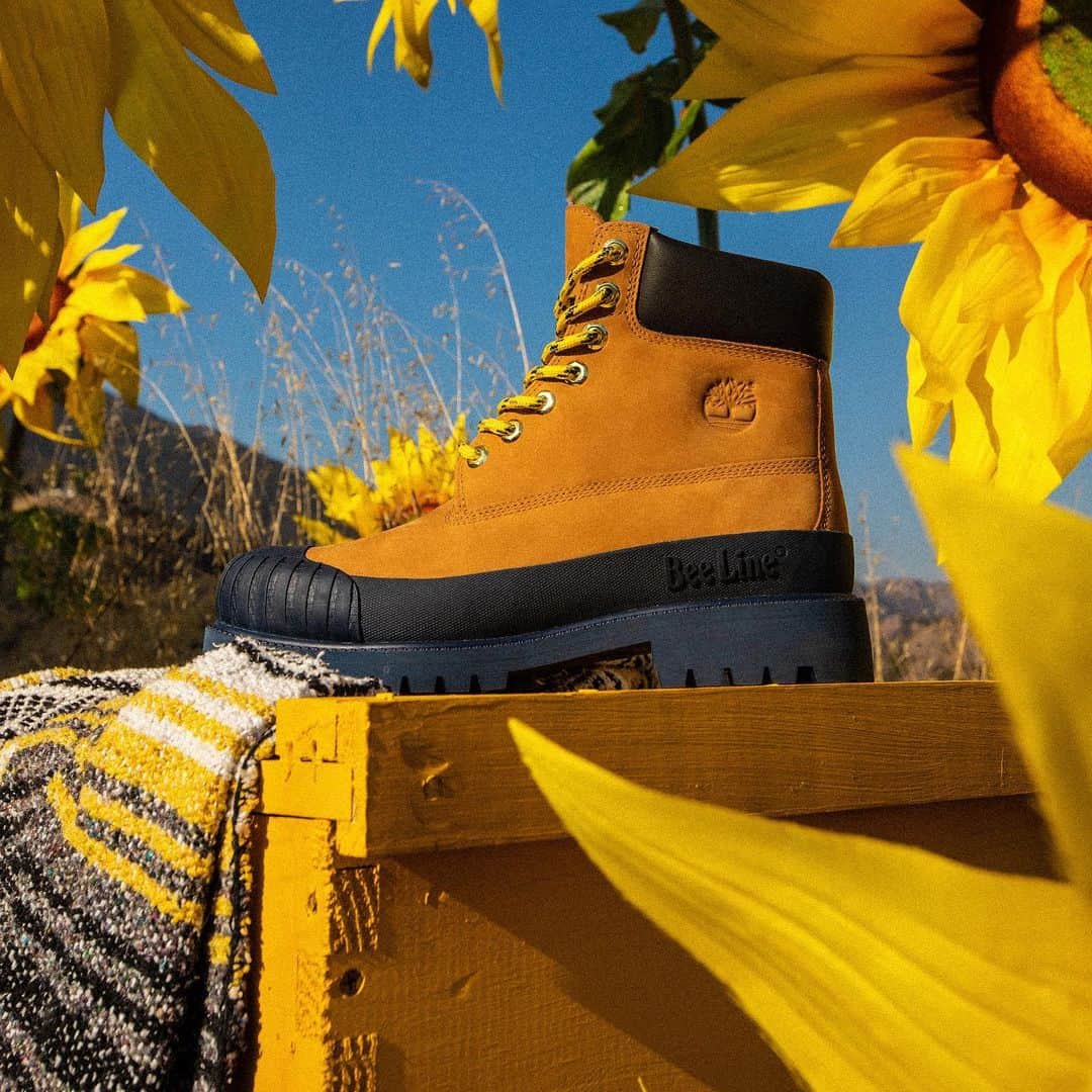 HYPEBEASTさんのインスタグラム写真 - (HYPEBEASTInstagram)「@hypebeastkicks: @bbcicecream’s premium Bee Line label has reunited with @timberland to rework the latter’s classic 6” boot. Drawing on inspiration from nature and creativity, the boots feature striking pops of color in the form of rubber toe caps, a fresh wheat nubuck upper and premium-strength hiking laces. Look for them all to release via BBC’s channels on November 19, then hit the Timberland webstore on November 21.⁠⠀ Photo: Billionaire Boys Club Bee Line」11月17日 12時16分 - hypebeast