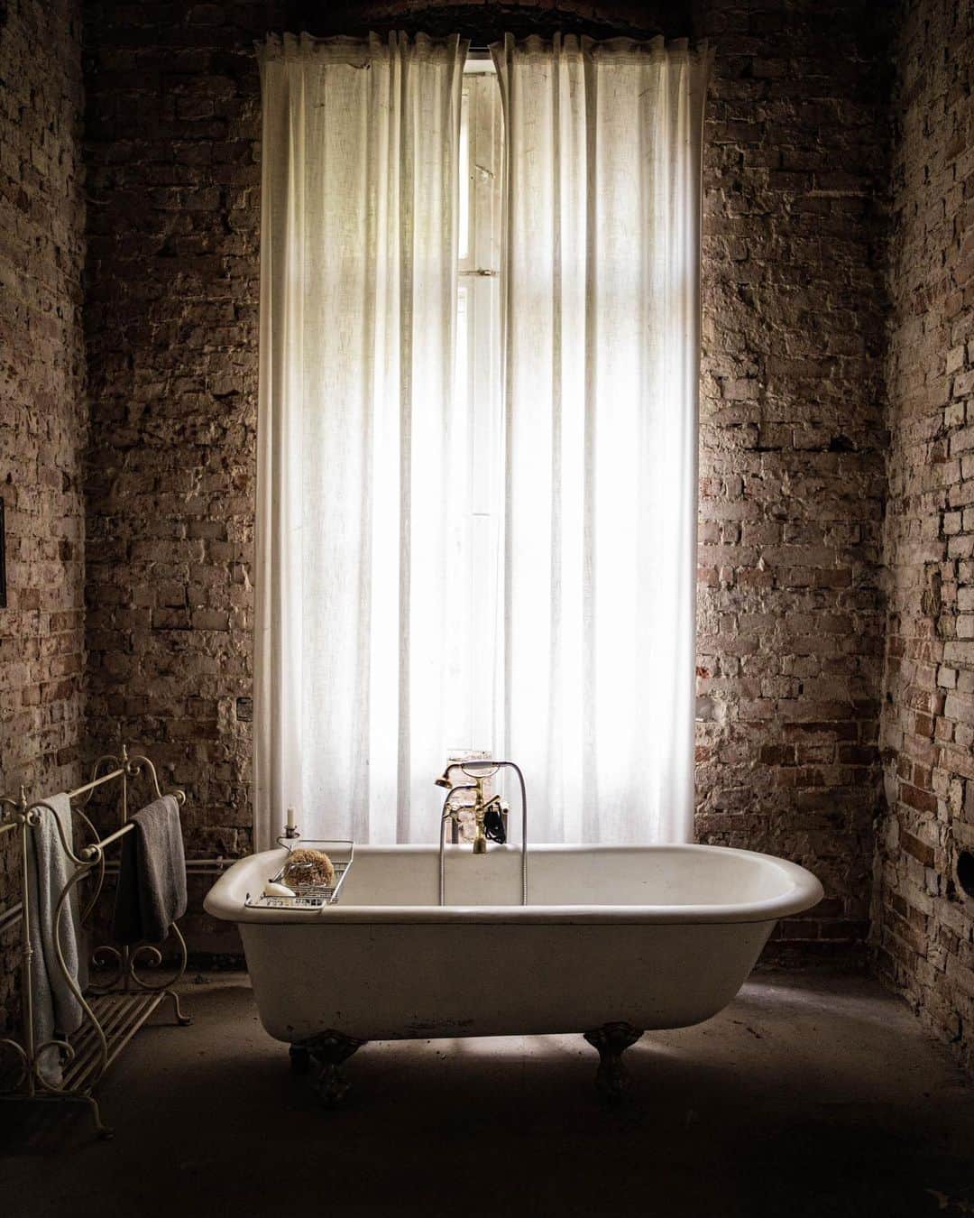 モニーク・コールマンのインスタグラム：「“Self care is not selfish. You cannot serve from an empty vessel” ~ Eleanor Brown」