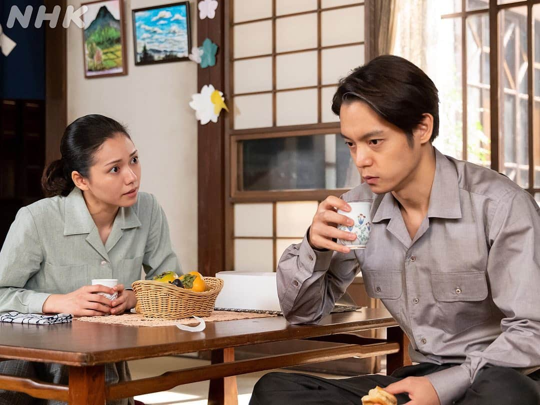 NHK 連続テレビ小説「エール」さんのインスタグラム写真 - (NHK 連続テレビ小説「エール」Instagram)「華の勤める病院に入院してきたのは、人気のロカビリー歌手・アキラ。  #朝ドラエール #二階堂ふみ #松井玲奈 #古川琴音 #宮沢氷魚 #佐藤玲」11月17日 13時02分 - nhk_yell