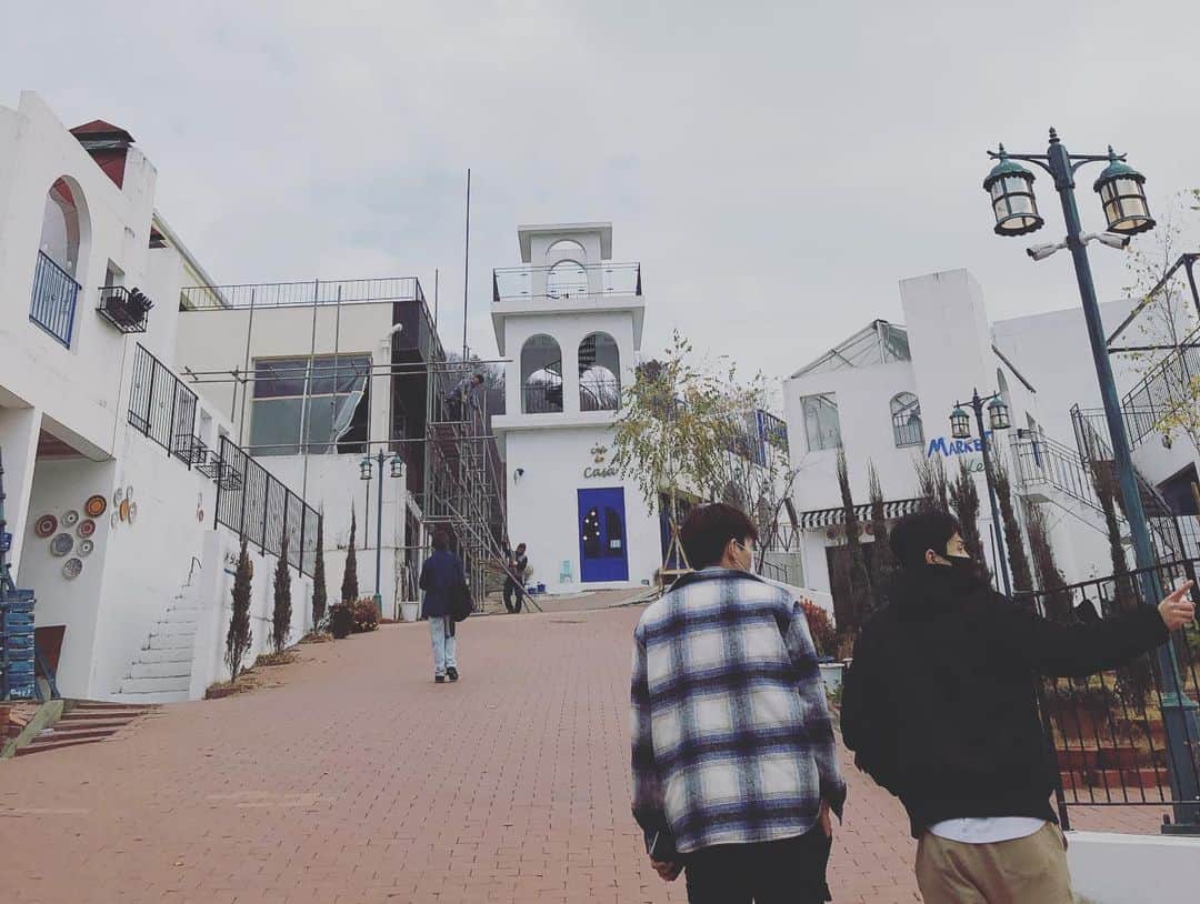 のインスタグラム：「#유럽여행 #스페인 . . .  #현실은...」