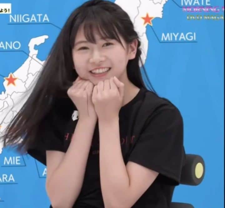 モーニング娘。'20のインスタグラム：「- . キュン💛 . . #岡村ほまれ . .」