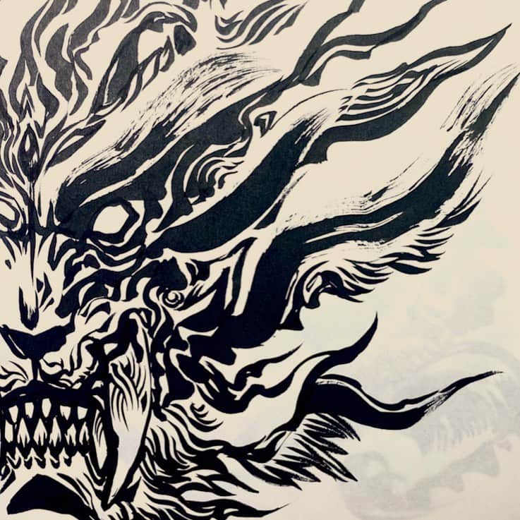 雨宮慶太のインスタグラム：「魔除ノ面・マヨケノツラ  #dragon #monster  #sketch #creature #japan  #fairy  #pencil #drawing #draw #art  #illustration  #keitaamemiya」