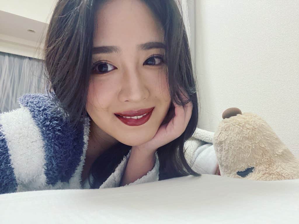 櫻美雪（旧さくらみゆき）のインスタグラム：「もう少しでラスト20代だ🤢  #av #av女優 #jav #sexy #セクシー女優 #ノーマルカメラ」