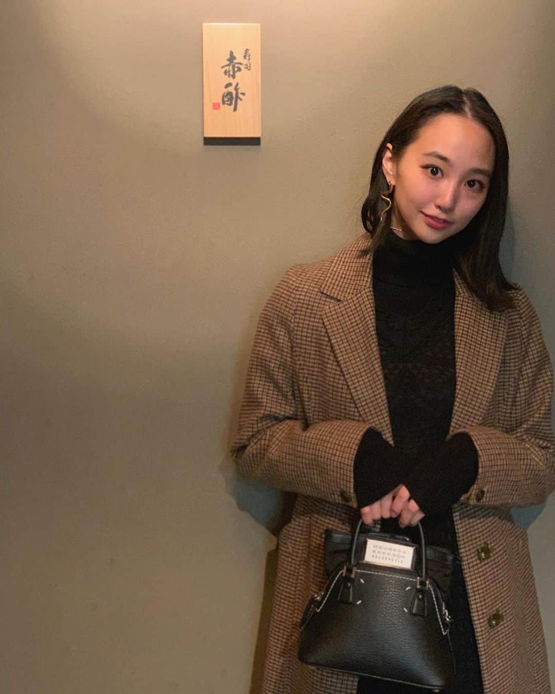 三戸セリカのインスタグラム：「13日にまた一つ年を重ねました、 #赤酢 🍣」