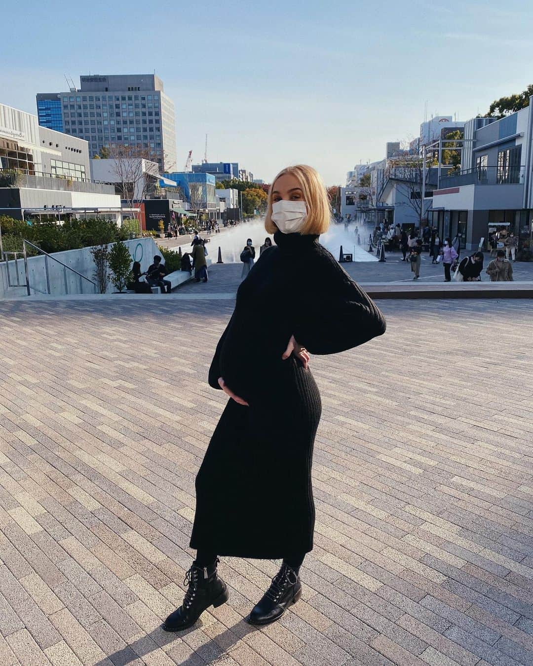 リアノン・ランゲラック（ミッチェル・ランゲラックの妻）のグルメインスタ