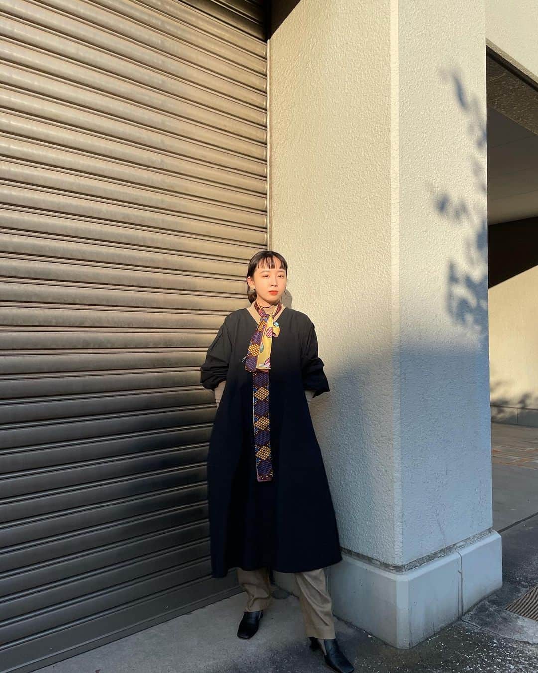 勝田里奈さんのインスタグラム写真 - (勝田里奈Instagram)「POCHERにて販売中のワンピースだよ〜！﻿ 1枚で着るのが寒い時期はレイヤードして着るよ〜😮💡”﻿ ﻿ 色違いでベージュもあるのでぜひチェックしてみてね。﻿ ﻿ @pocher_official ﻿ #pocher」11月17日 17時04分 - rinakatsuta