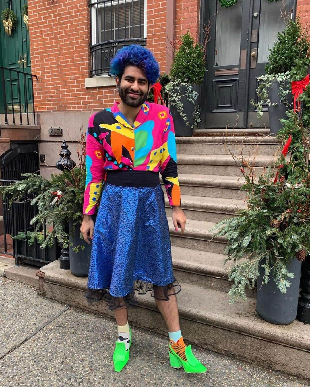 コルトン・ヘインズさんのインスタグラム写真 - (コルトン・ヘインズInstagram)「Hi everyone! My name is ALOK @alokvmenon !! I am taking over Colton’s account today in honor of #TransAwarenessWeek and the #TransTakeOver initiative started by @ashleemariepreston !   I am a trans and non-binary writer, performer, and educator. I am the author of the poetry book #FemmeInPublic and #BeyondTheGenderBinary (a handbook to challenge transphobia). Over the past decade I’ve performed in more than 40 countries! My work explores themes of gender, race, mental health, beauty, and humanity.  I’m trying to create a world that challenges gender norms, celebrates gender diversity and creative self expression, and recognizes that only people can determine their own genders, no one else! I started the hashtag #DegenderFashion to show the world that clothes have no gender. And #NothingWrongHair to challenge the shaming of body hair.  You can learn more about my work and my community on my page where I post a ton of resources. Today I’ll be answering your questions about gender and trans issues on Colton’s stories! See you there — Happy Trans Awareness Week!」11月18日 3時09分 - coltonlhaynes