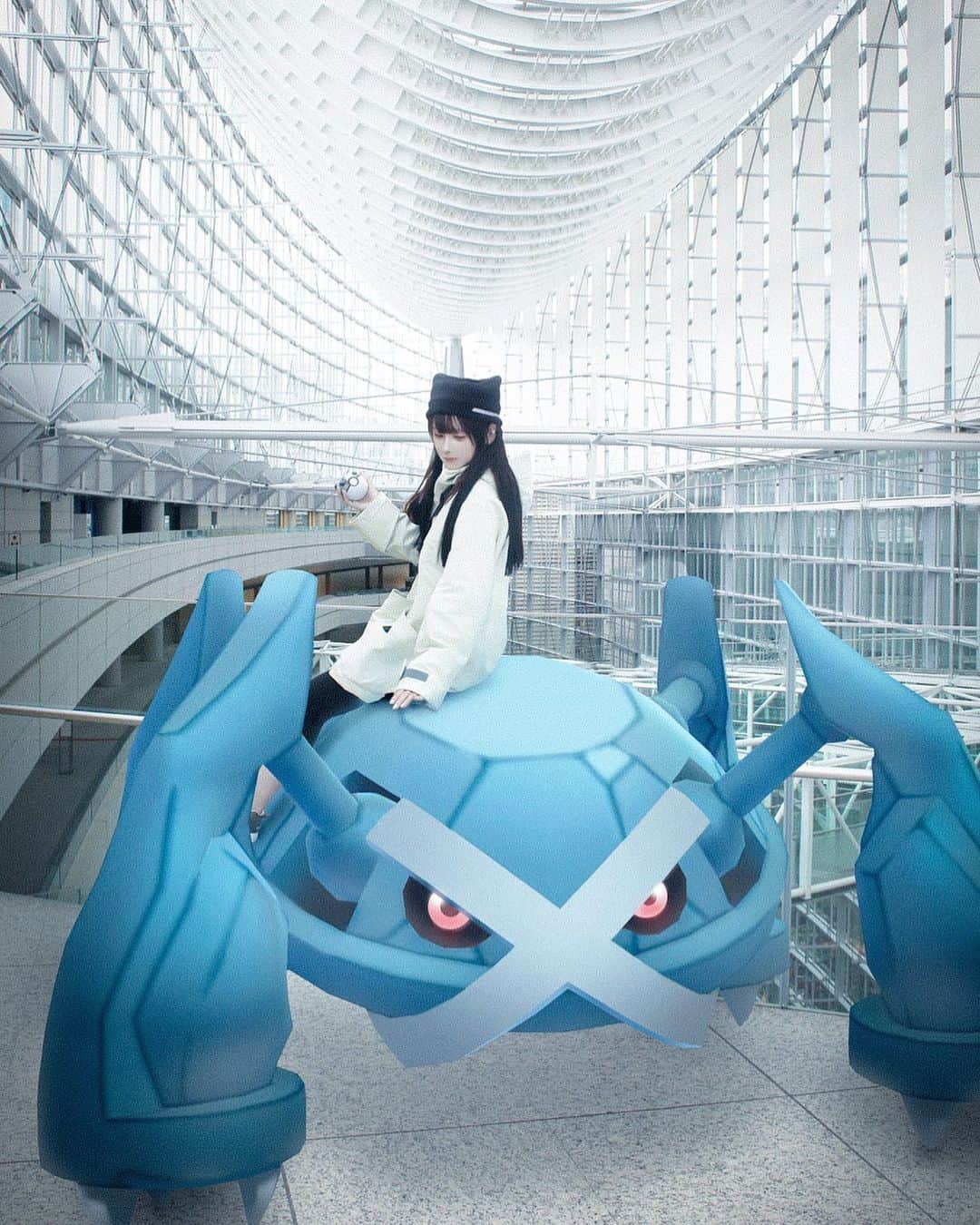 緑川百々子のインスタグラム：「君がいる世界線  #PokémonGO   No.376  . . . . .  direction / @air_IN_chan  cameraman / @air_IN_chan  model / momo . . . . . .  ▷この企画は、写真とゲーム画面のスクリーンショットのコラージュ作品です。」