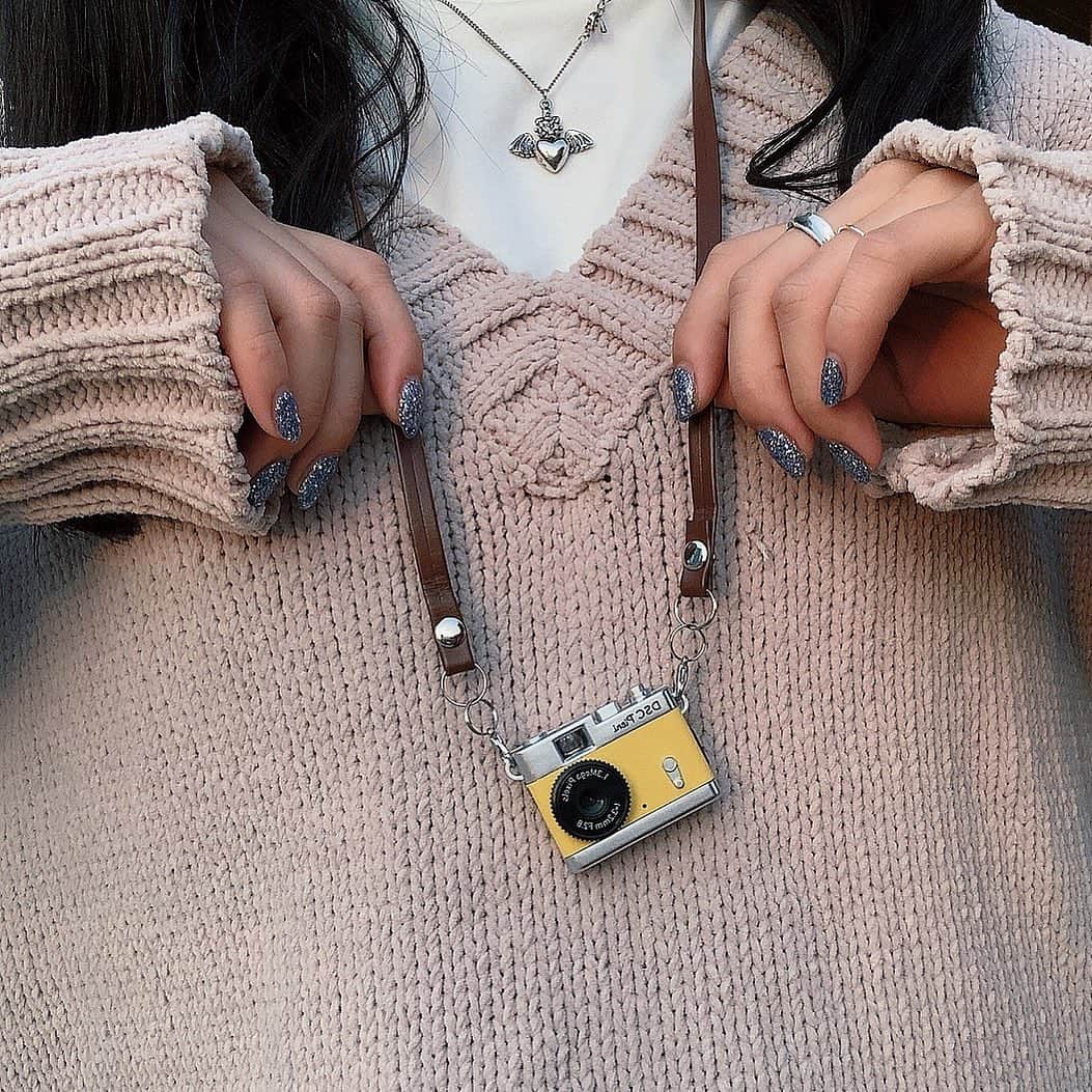 山下恵奈のインスタグラム：「ちっちゃいカメラ買ったの これほんとに撮れるんだよ📸」