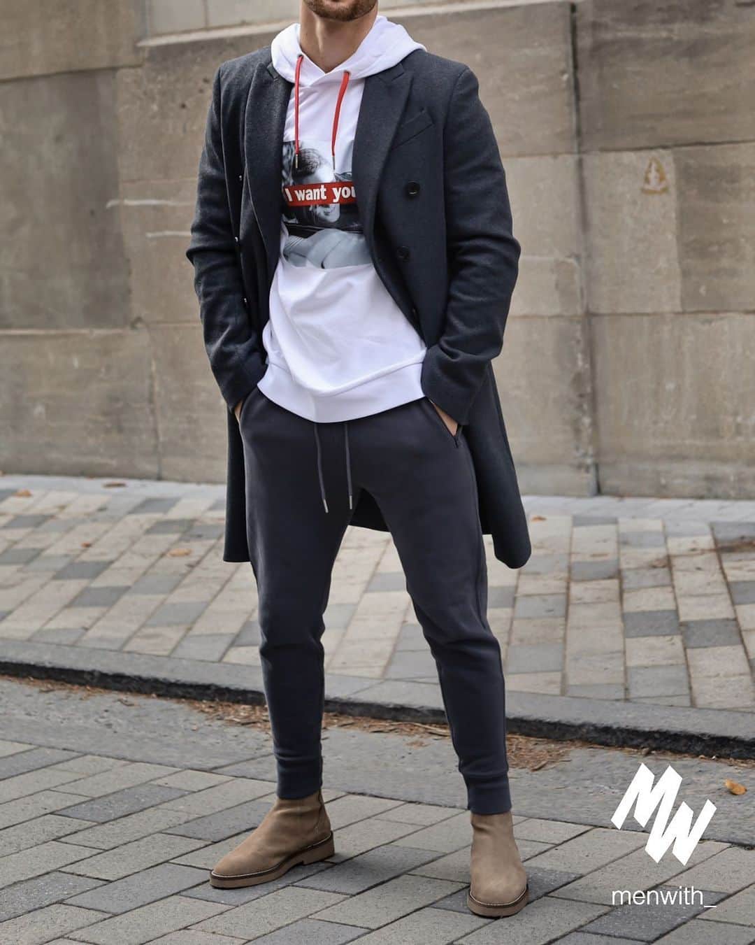 Men Withのインスタグラム：「Cool photo of our dear friend @mr.danielocean 👌🏽 #menwithstreetstyle」