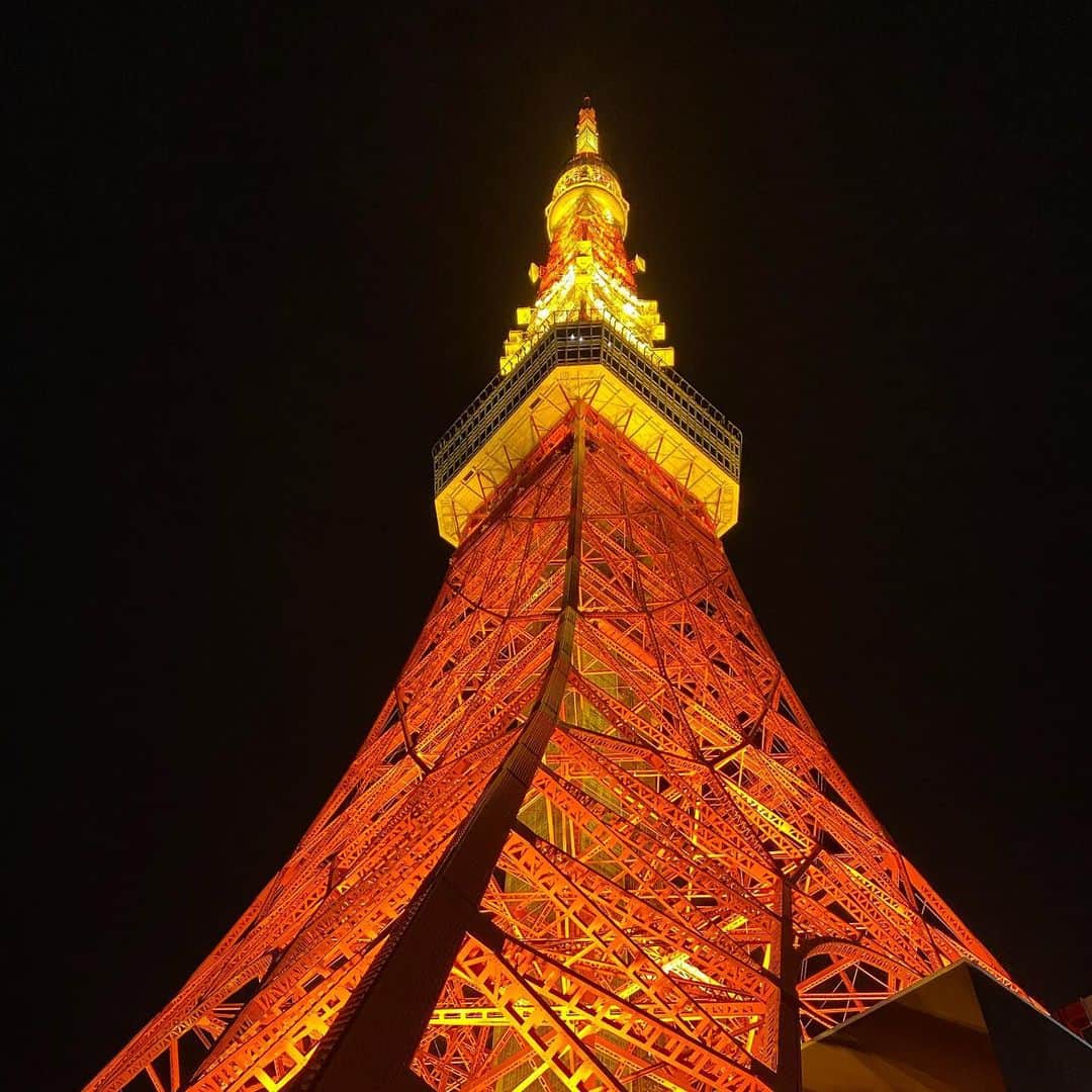 清水あすかさんのインスタグラム写真 - (清水あすかInstagram)「🌕2020年11月17日🌞  #tokyotower  #moon  #sun #anniversaryoffoundation #thankyou #bestpartner」11月17日 20時17分 - asukahime1015