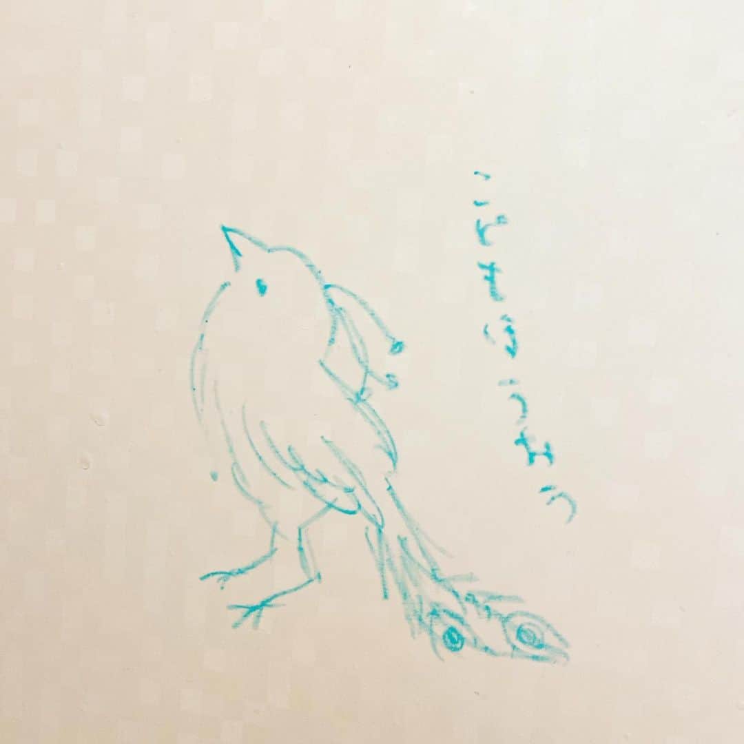 関口愛美さんのインスタグラム写真 - (関口愛美Instagram)「お風呂クレヨン🧼落書き。 こどもほうおう  #お風呂クレヨン #落書き」11月17日 20時45分 - sekiguchiaimi