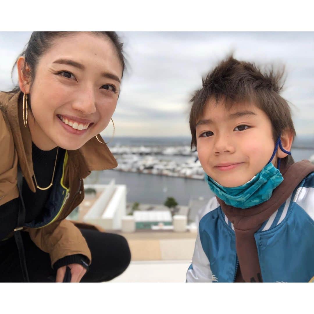 太田彩乃のインスタグラム：「甥っ子たちと遊べる時間は限られてるからいつも全力で！ こっちが全力過ぎて先に甥っ子がバテる時も…笑 . . #甥っ子 #甥っ子グラム #おばばか部 入部中。 #おばばかぐらむ」
