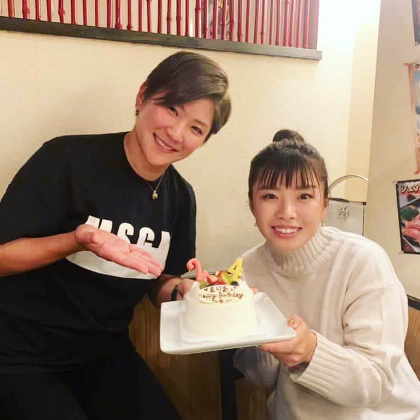 成田美寿々さんのインスタグラム写真 - (成田美寿々Instagram)「ハッピーバースデーまりあ🤗🤗 縁がありましてお祝いに参戦させてもらいました😆❤️ いい一年にしてね😚😚 #篠原まりあ」11月17日 21時15分 - misuzunarita