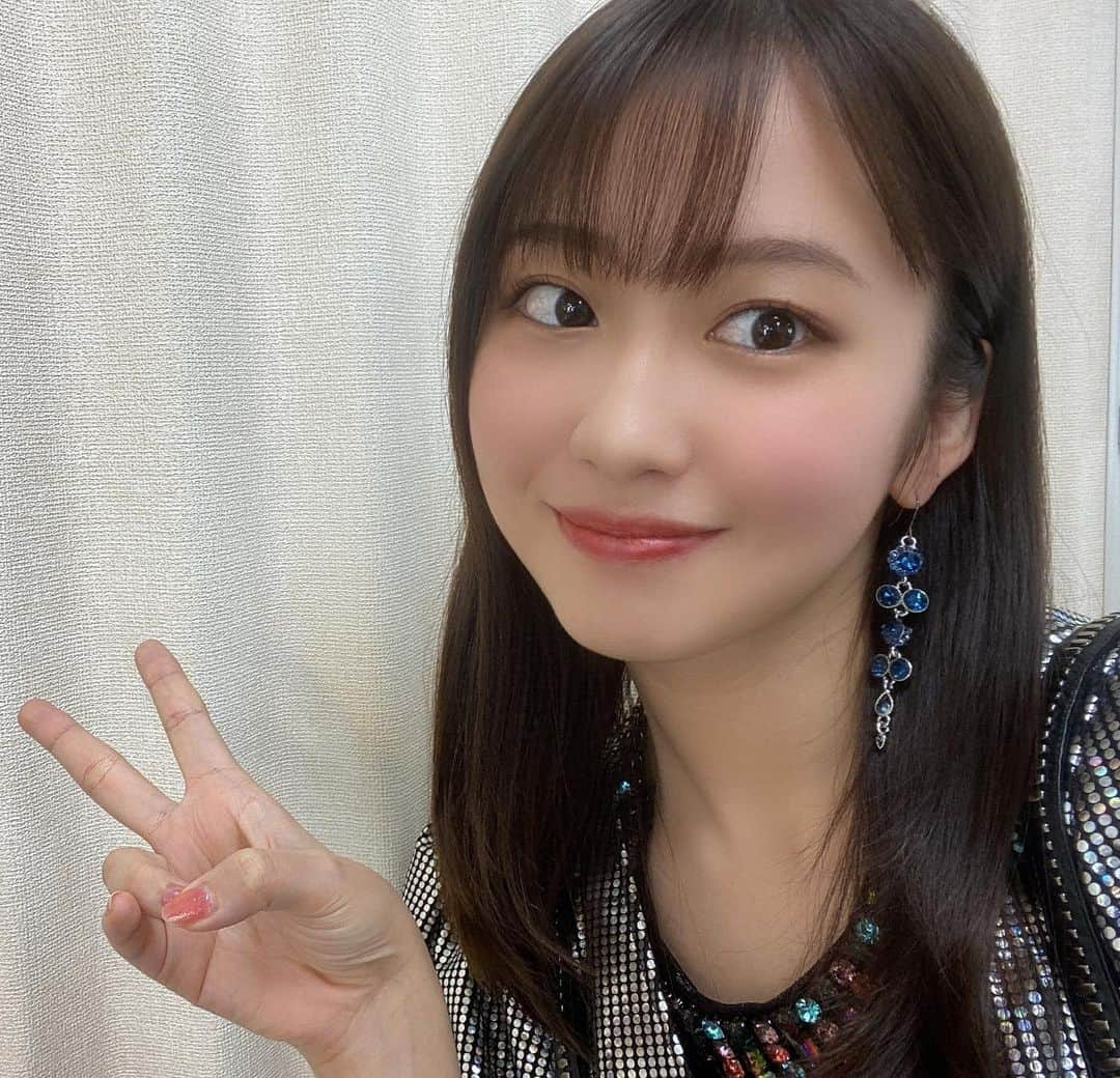 野中美希さんのインスタグラム写真 - (野中美希Instagram)「本日もこちらの衣装☺️ #純情エビデンス J-MELOの収録でした 世界中のみなさんに届け〜🌏 1日おつかれさまでした◎ . Today’s costume☺️ @ J-MELO I hope this song reaches to many people around the world🌏 How was your day?◎ . #JMELO#helloproject#morningmusume20#野中美希#ちぇる#着慣れてきた#きらきら衣装#✨」11月17日 21時28分 - miki_nonaka.official