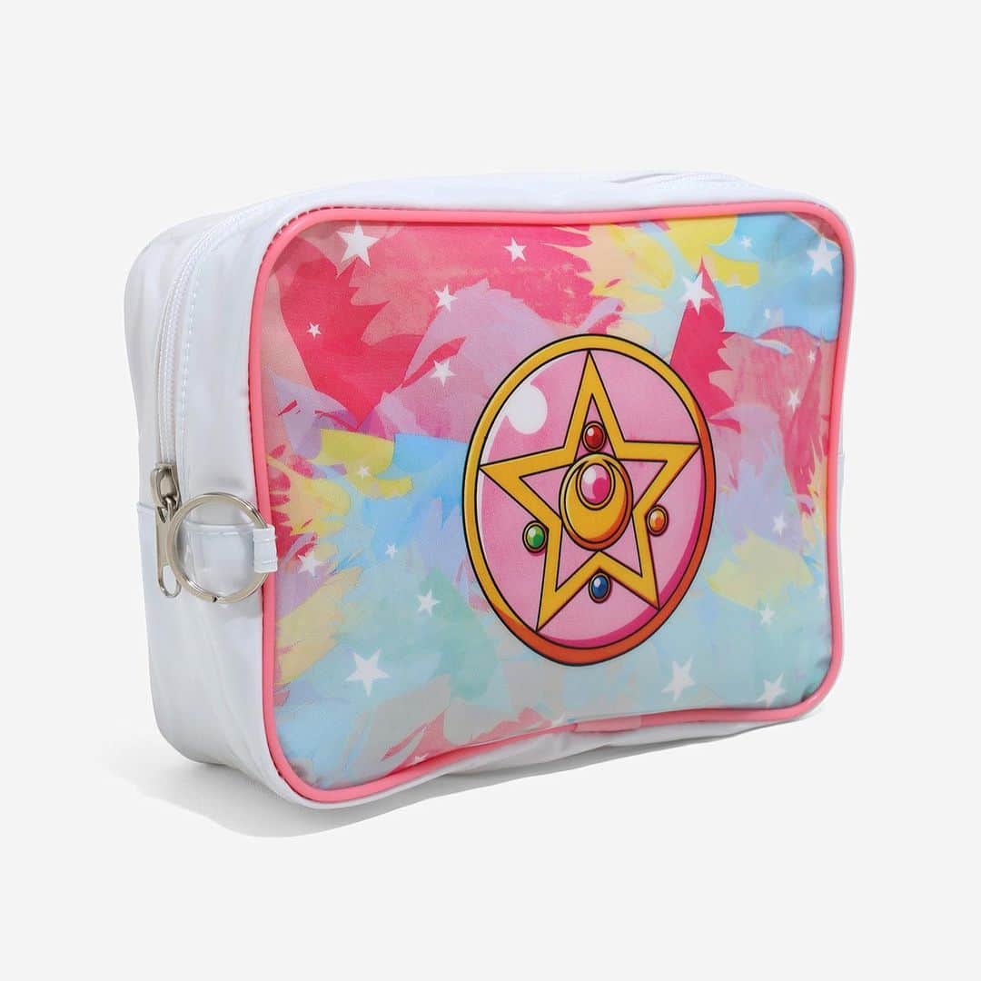 Sailor Moonさんのインスタグラム写真 - (Sailor MoonInstagram)「✨ Cute Sailor Moon makeup bag from @hottopic✨  #sailormoon #セーラームーン」11月17日 21時40分 - sailormoon_sc
