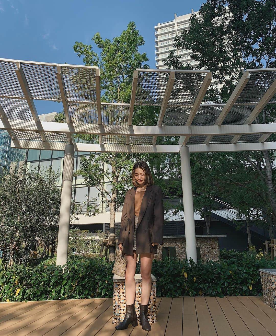 浪花ほのかのインスタグラム：「たまにはスカートも😍😍 私服タグしておきます♥♥」