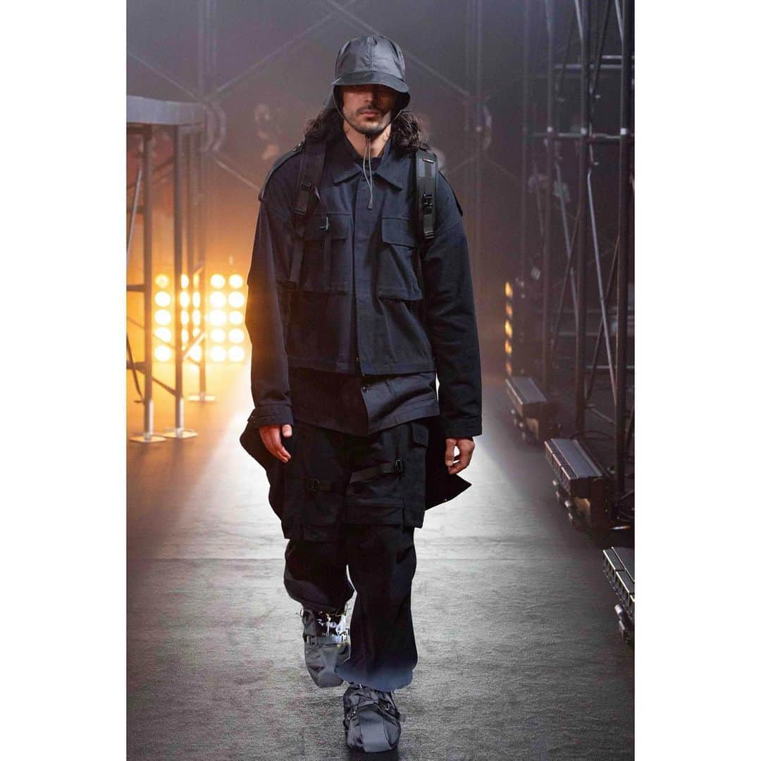 ミーンズワイルのインスタグラム：「[SS21 Collection “ERROR”]」