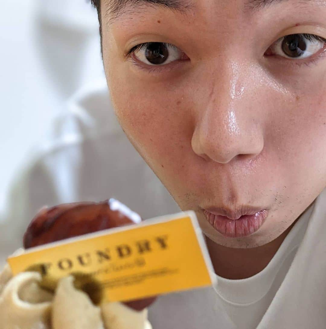 CO-DAのインスタグラム：「インスタ映え狙ってケーキメインで撮ろうとしたら失敗したやつw #モンブラン」