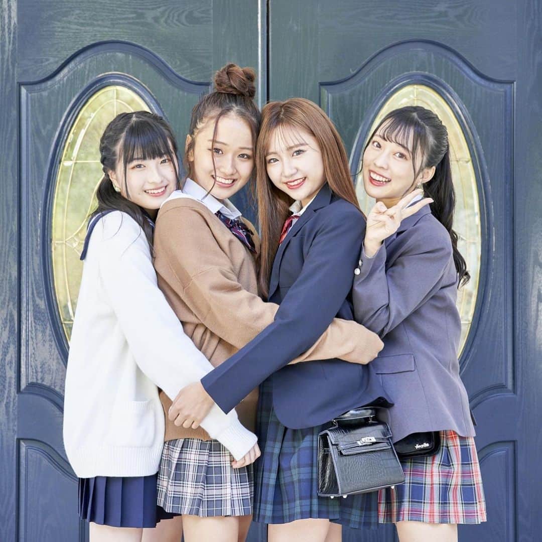 川畑綾理のインスタグラム：「￣￣￣￣￣￣￣￣￣￣￣￣  恋ステ3話どうでしたか⁇❤︎ ハプニングは、びっくりだったね🥺🥺🥺  まだみてない方は↓(^^)  https://abe.ma/3oQnWGD  #恋する週末ホームステイ #恋ステ #恋ステ2020november #恋リア #abematv #abema   @koisute_official」