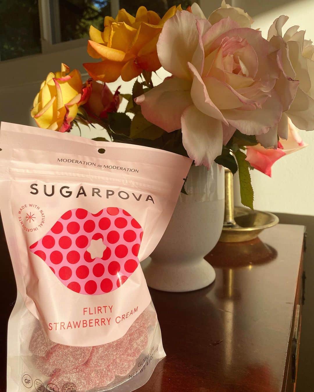 マリア・シャラポワのインスタグラム：「Too pretty not to repost 🌸🌼 @sugarpova」