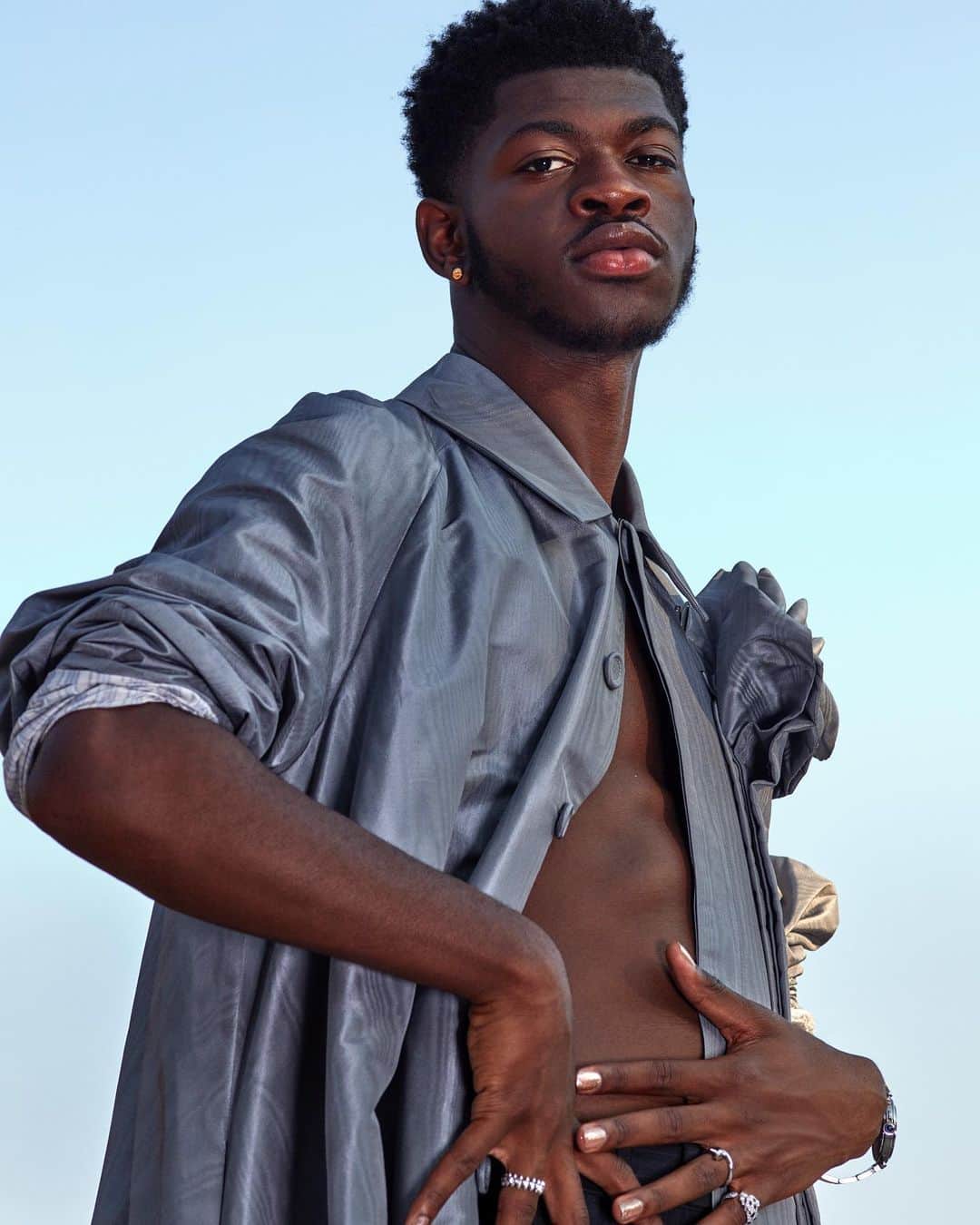 カリーヌ・ロワトフェルドのインスタグラム：「It’s a Holiday. Congrats on your new release @lilnasx 💙 shot in Los Angeles for the cover of @crmensbook by @roeethridge and styled by @iancogneato.  #CRM11」