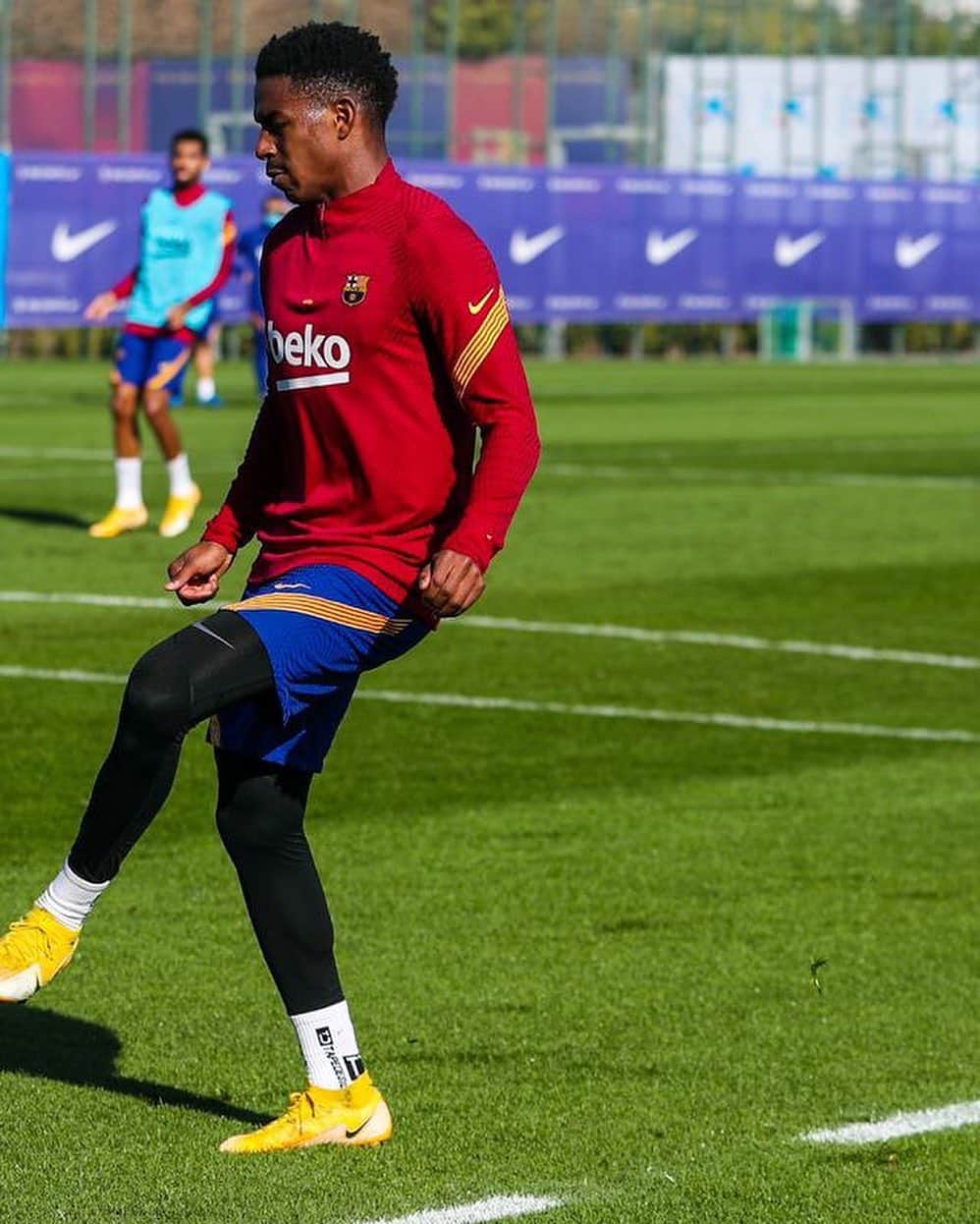 FCバルセロナさんのインスタグラム写真 - (FCバルセロナInstagram)「Workworkworkworkwork」11月18日 1時31分 - fcbarcelona