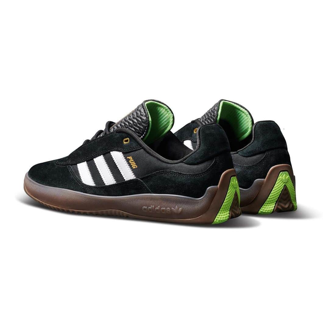 adidas Skateboardingのインスタグラム：「PUIG ⚫️ /// Premium design with a different perspective. The PUIG in black and gum is now available at skate shops and online at adidas.com/skateboarding • #adidasSkateboarding #LucasPuig #LaMarqueAux3Bandes」