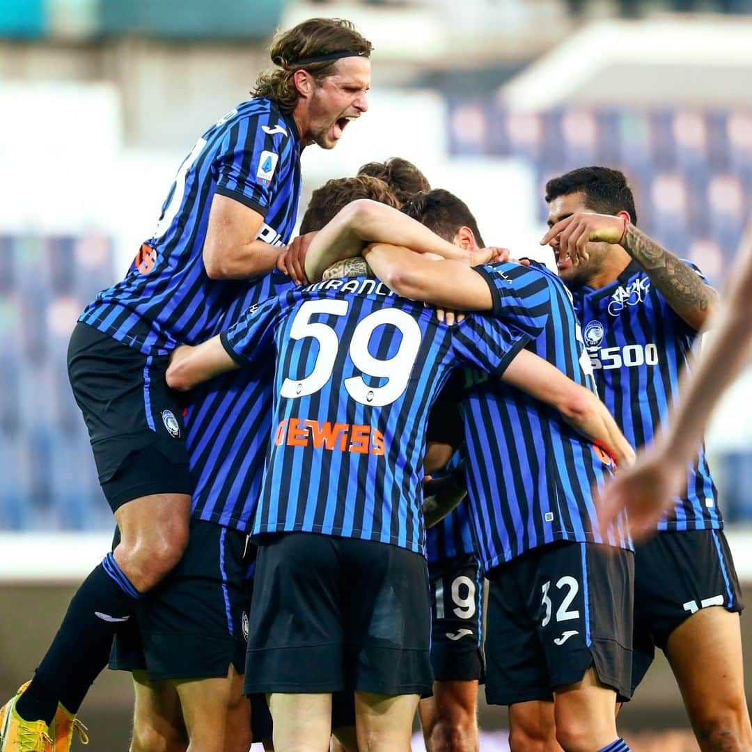 アタランタBCさんのインスタグラム写真 - (アタランタBCInstagram)「𝙏𝙧𝙞𝙫𝙞𝙖 𝙩𝙞𝙢𝙚! 🧐 ⚽️ L'Atalanta è la squadra di @seriea ad essere andata a segno con il maggior numero di giocatori: quanti e quali sono? ❓ Atalanta is the #SerieATIM side with the most players on target: how many and who are they? ⠀ #GoAtalantaGo ⚫️🔵 #Atalanta #BergAMO #ForzaAtalanta #TriviaTuesday」11月18日 2時20分 - atalantabc