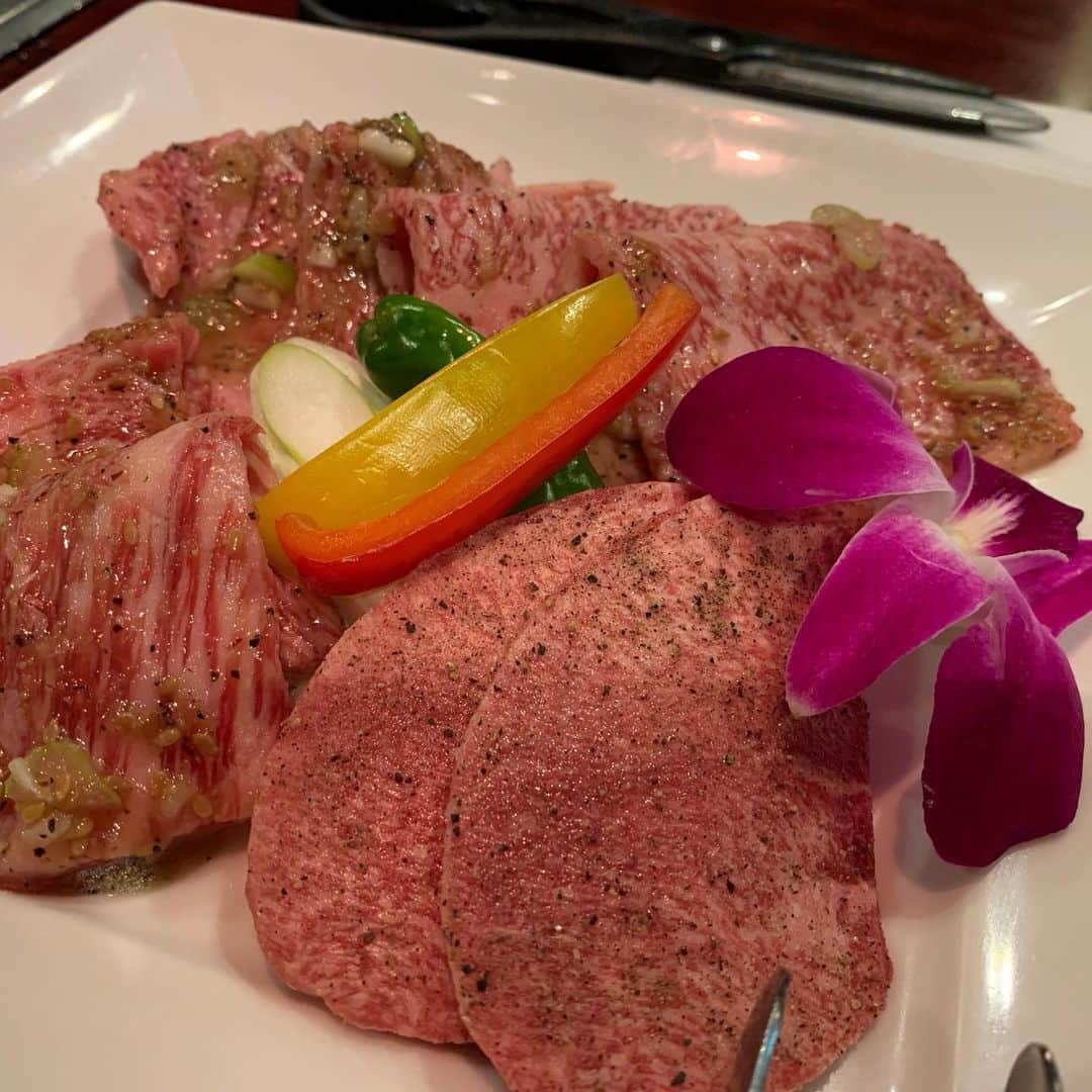 戸田めぐみのインスタグラム：「ある日のレッスン前。 焼肉ランチ。  #焼肉 #ひとり焼肉  #タン塩」