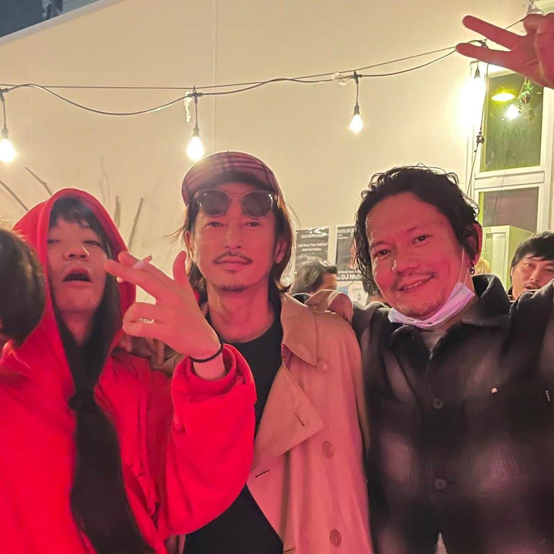 窪塚洋介のインスタグラム：「マヒト、俺、くんいちくん　inオオサカ」